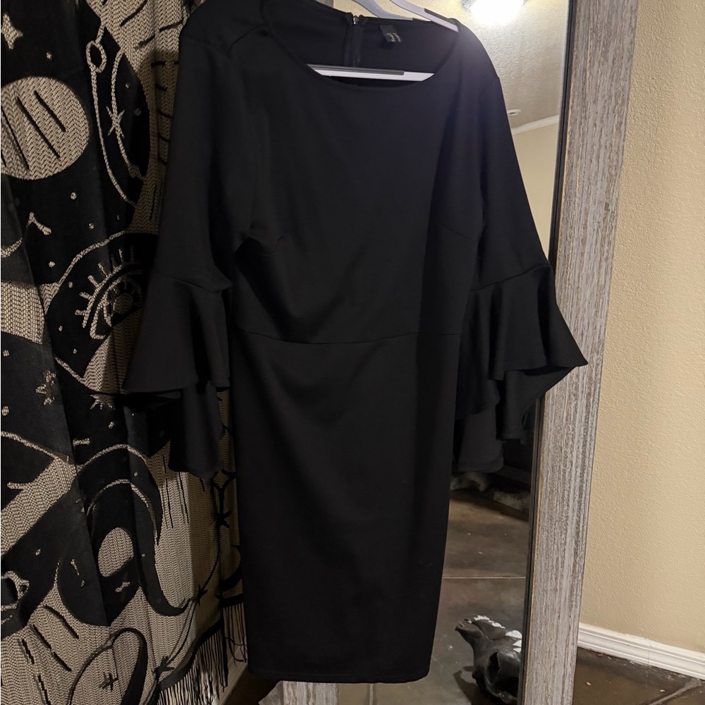 Black Ruffle Sleeve Dres